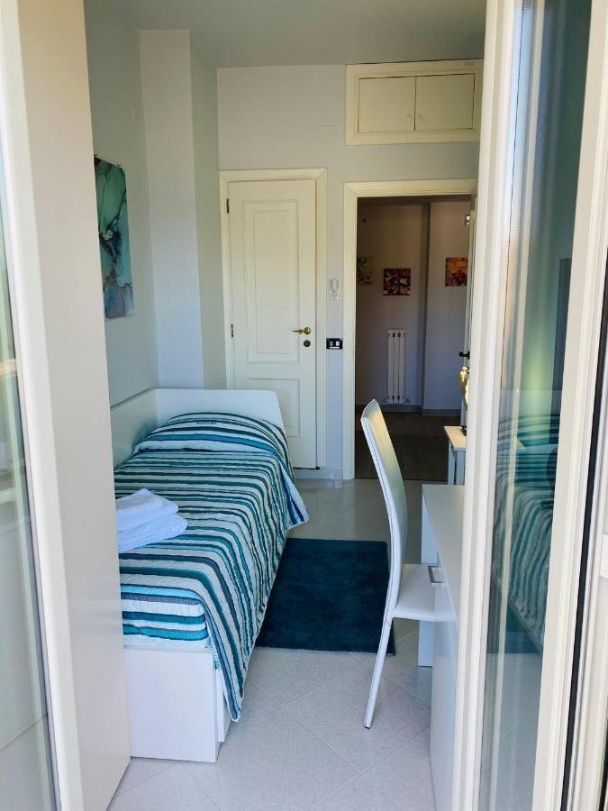 B E B Le Terrazze Sul Mare Bed & Breakfast Catanzaro Eksteriør bilde