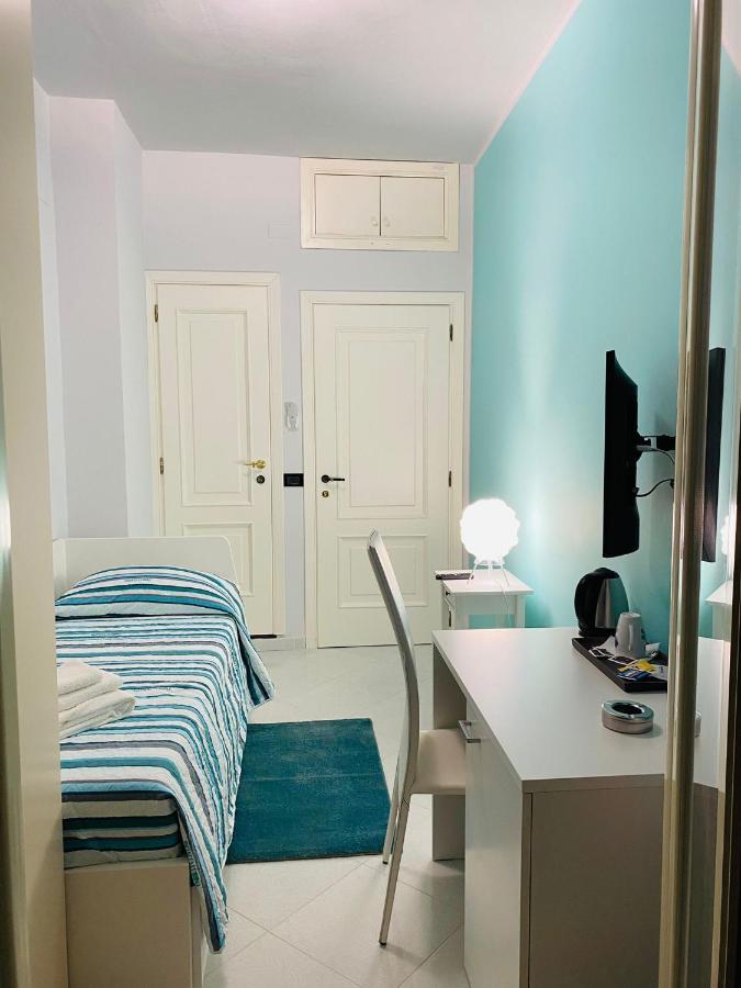 B E B Le Terrazze Sul Mare Bed & Breakfast Catanzaro Eksteriør bilde